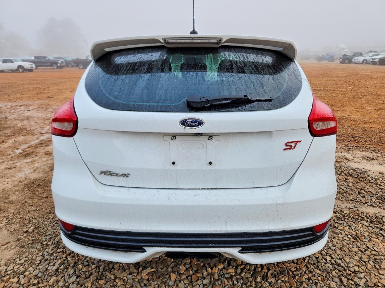 2018 FORD FOCUS ST photo 6