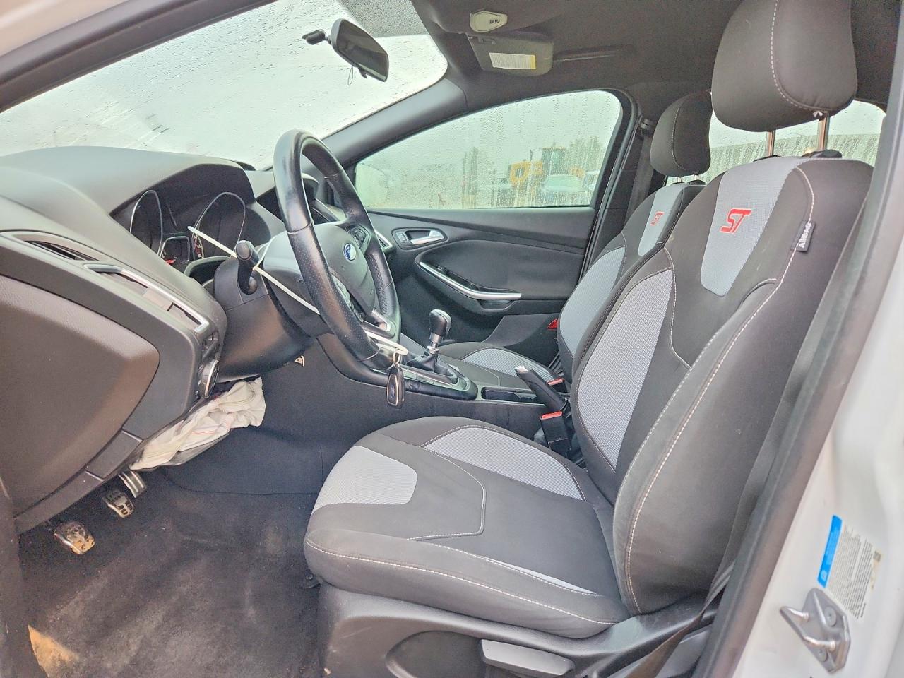 2018 FORD FOCUS ST photo 7