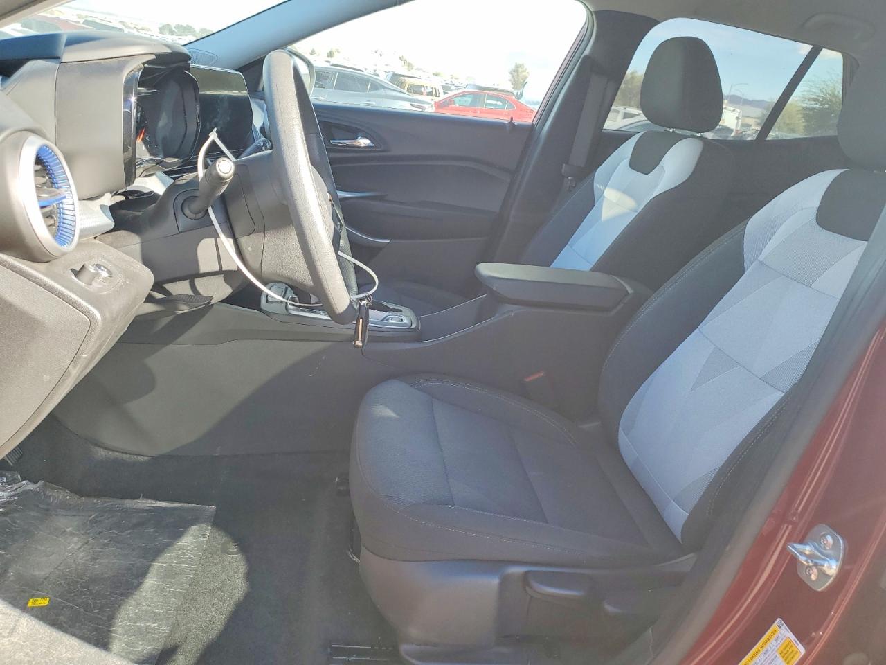 2025 CHEVROLET TRAX LS photo 7