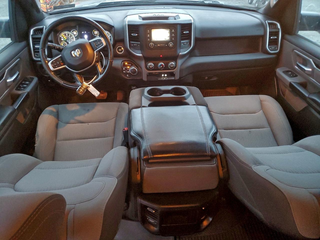 2021 RAM 1500 BIG HORN/LONE STAR photo 8