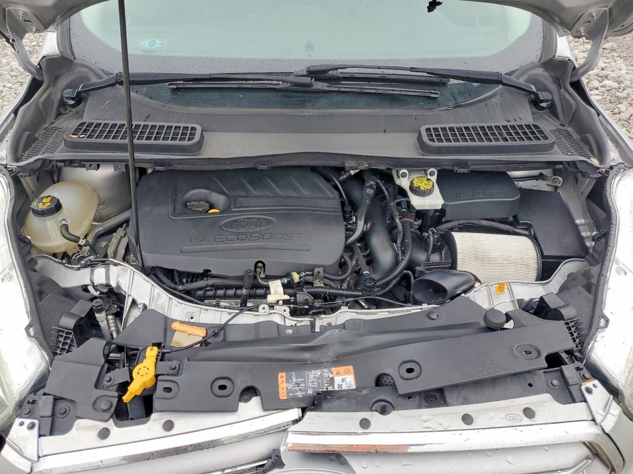 2017 FORD ESCAPE SE photo 23