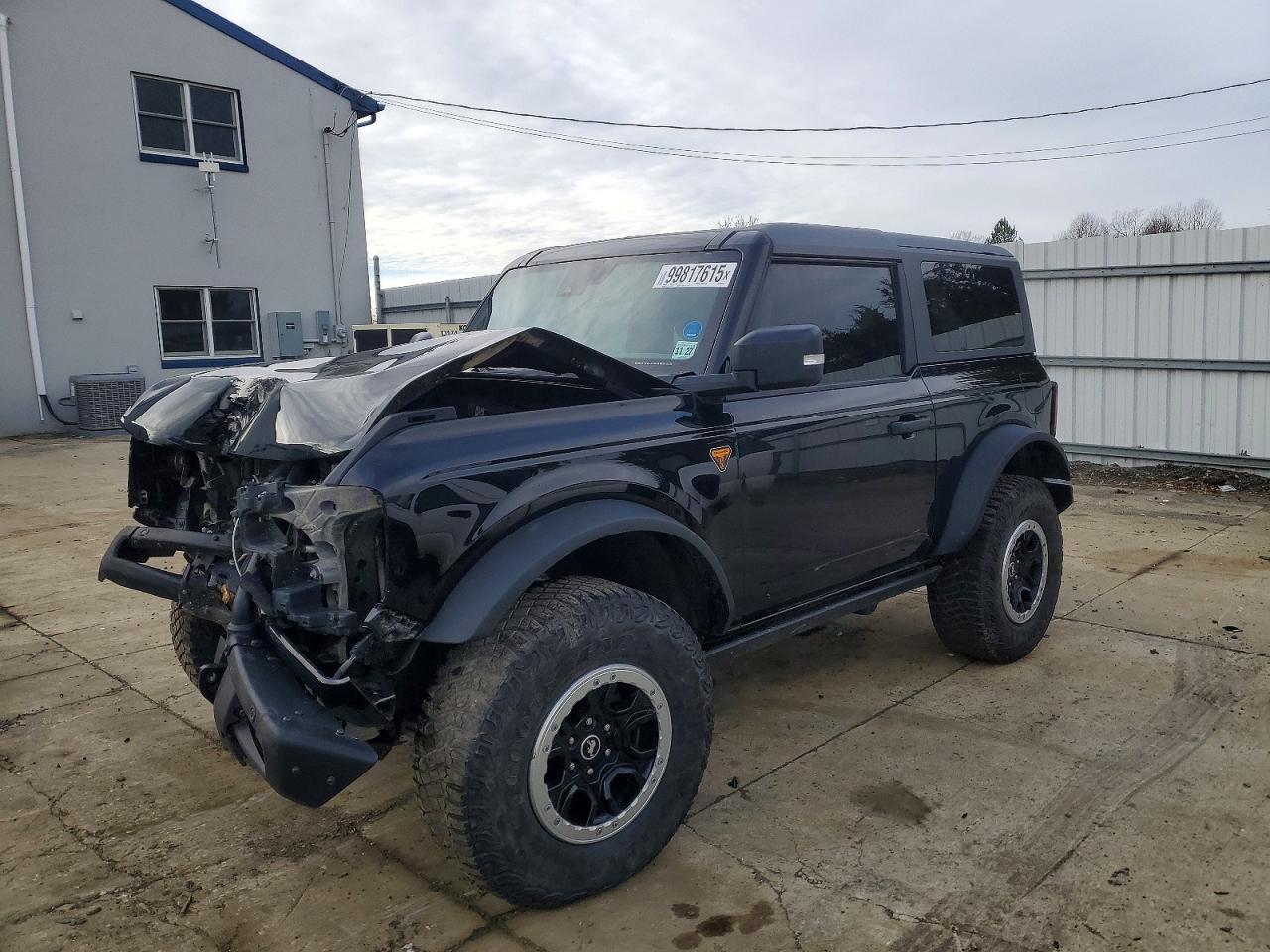2022 FORD BRONCO