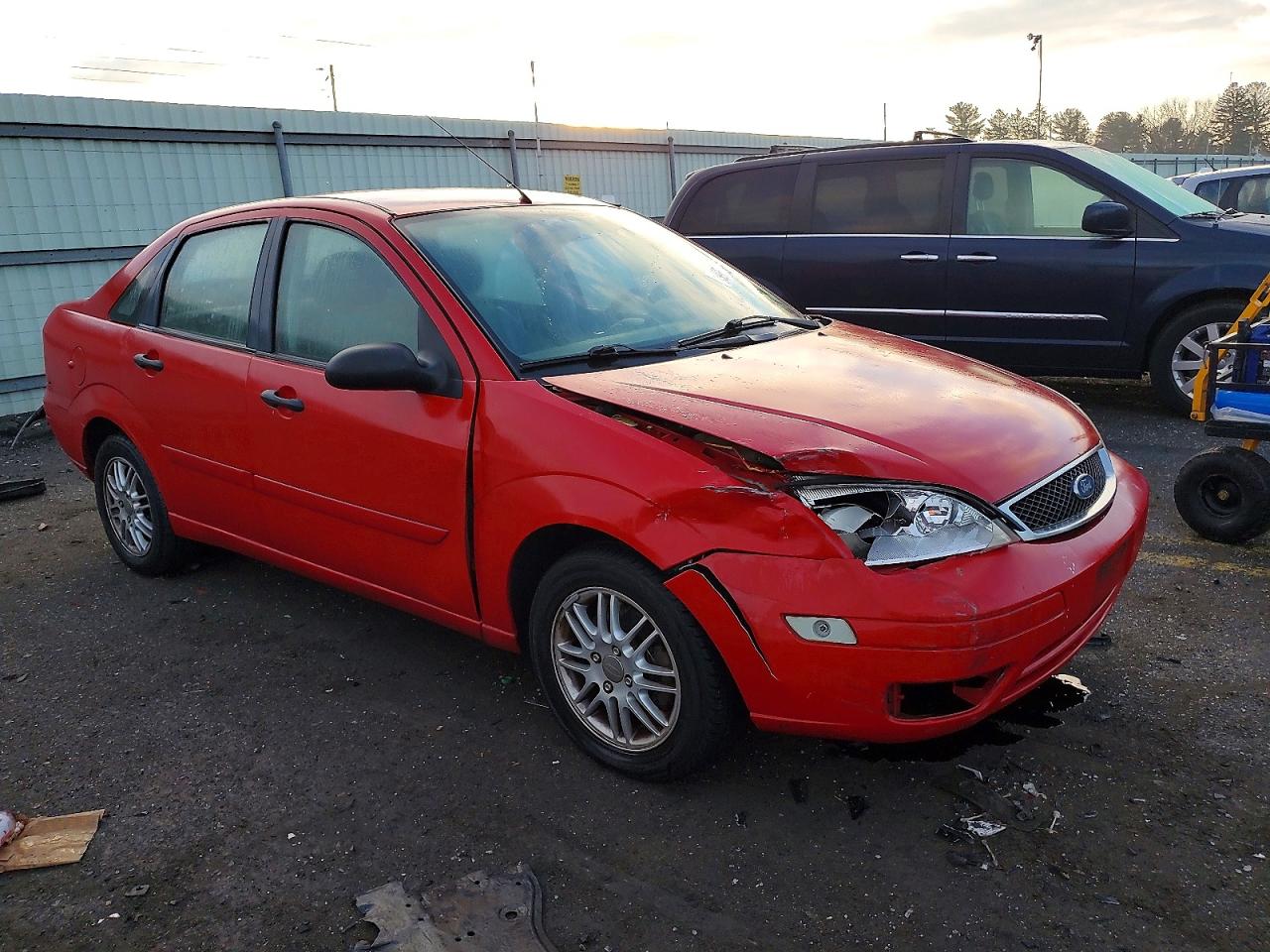 2007 FORD FOCUS ZX4 photo 7