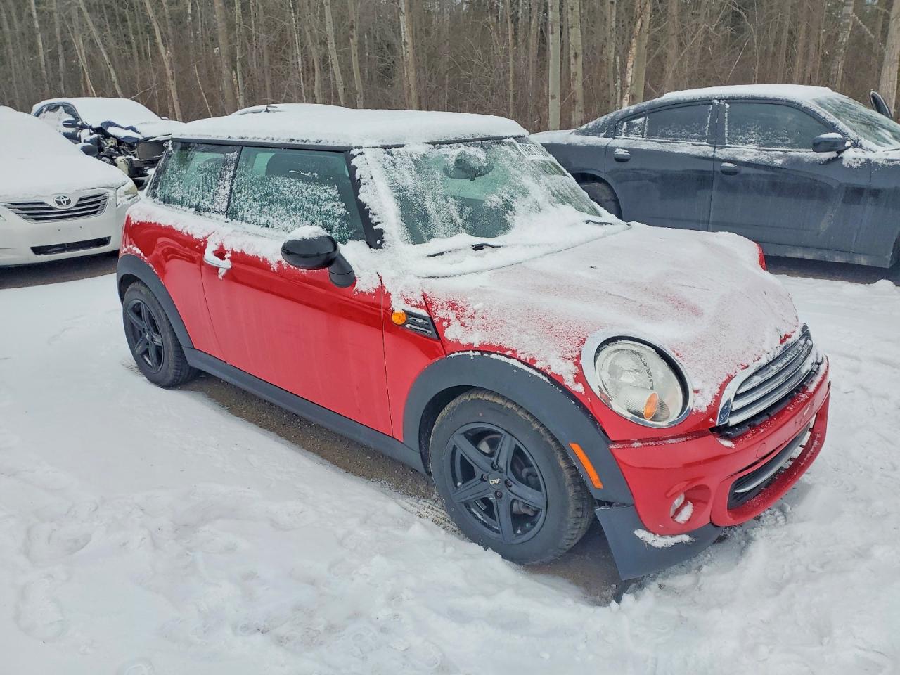 2012 MINI COOPER photo 4