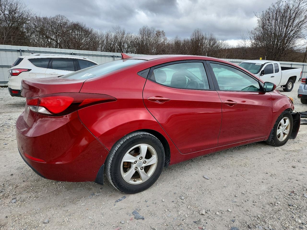 2015 HYUNDAI ELANTRA SE photo 3