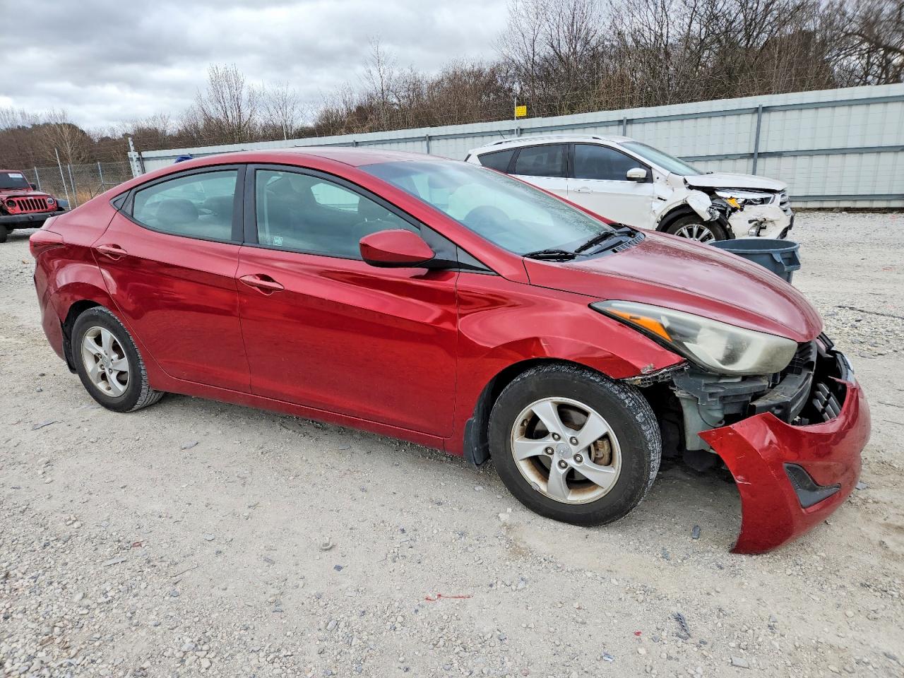 2015 HYUNDAI ELANTRA SE photo 4
