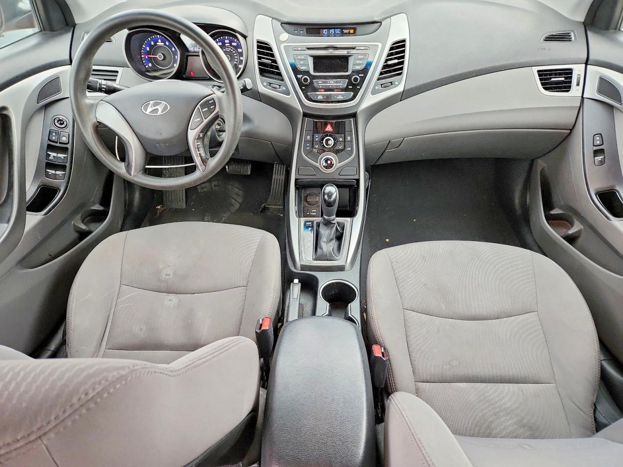 2015 HYUNDAI ELANTRA SE photo 8