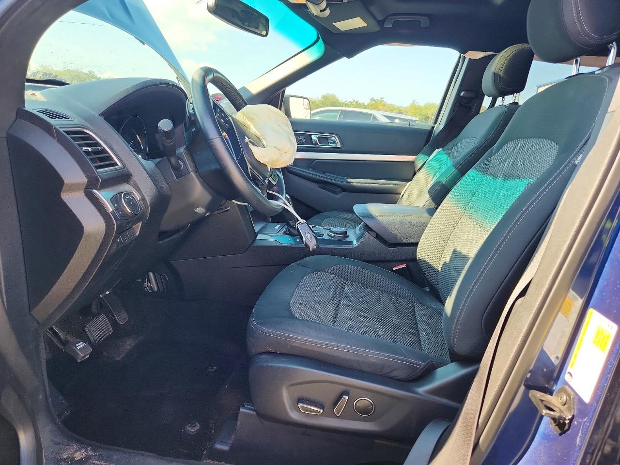 2016 FORD EXPLORER XLT photo 7