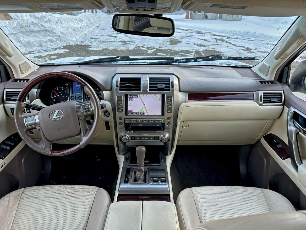 2017 LEXUS GX 460 photo 6