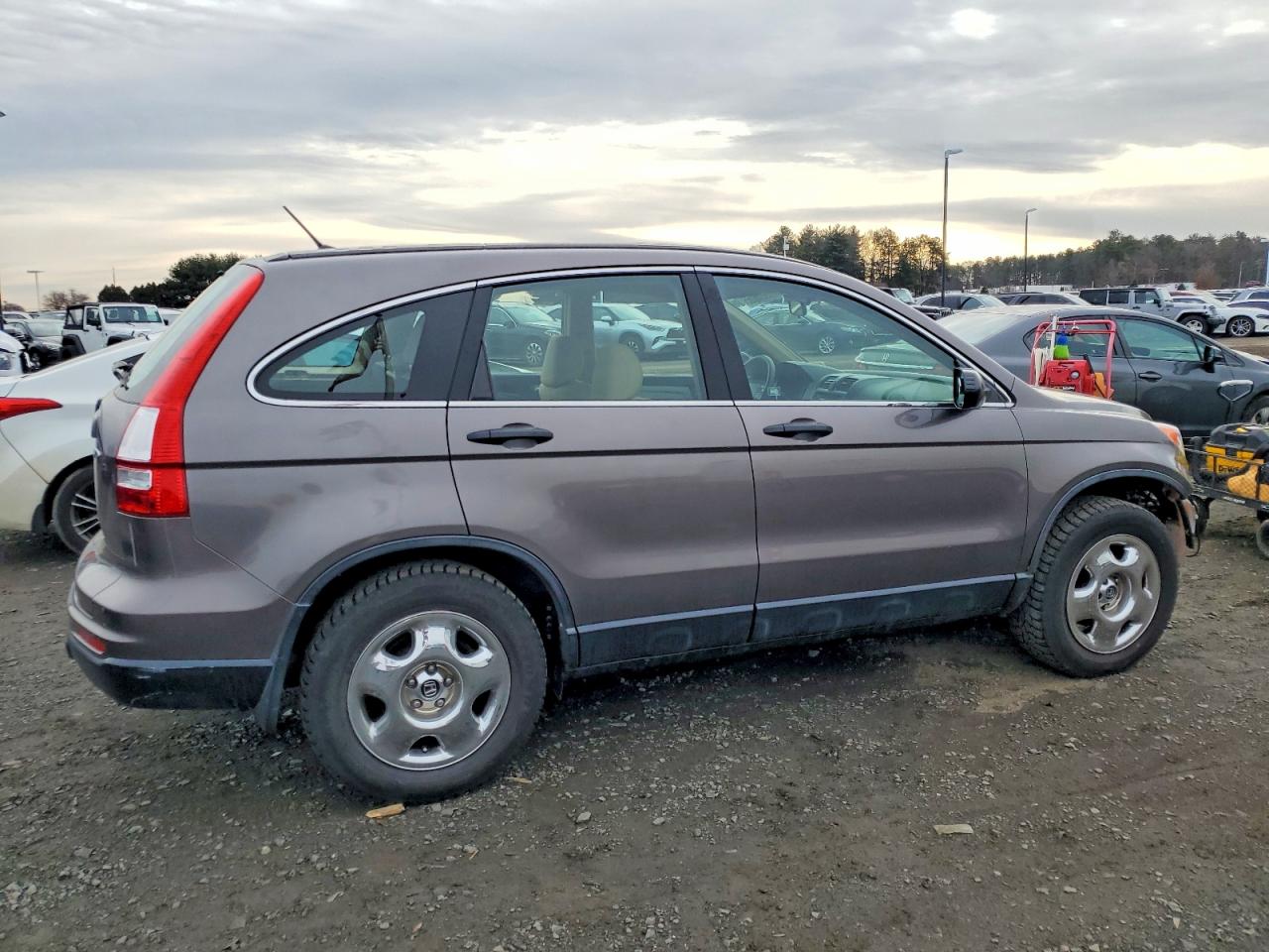 2011 HONDA CR-V LX photo 3