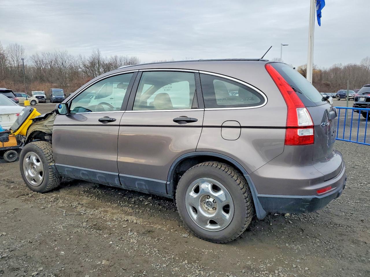 2011 HONDA CR-V LX photo 2