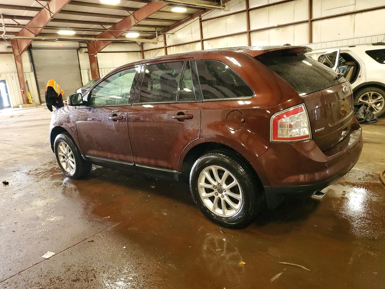 2010 FORD EDGE SEL photo 2