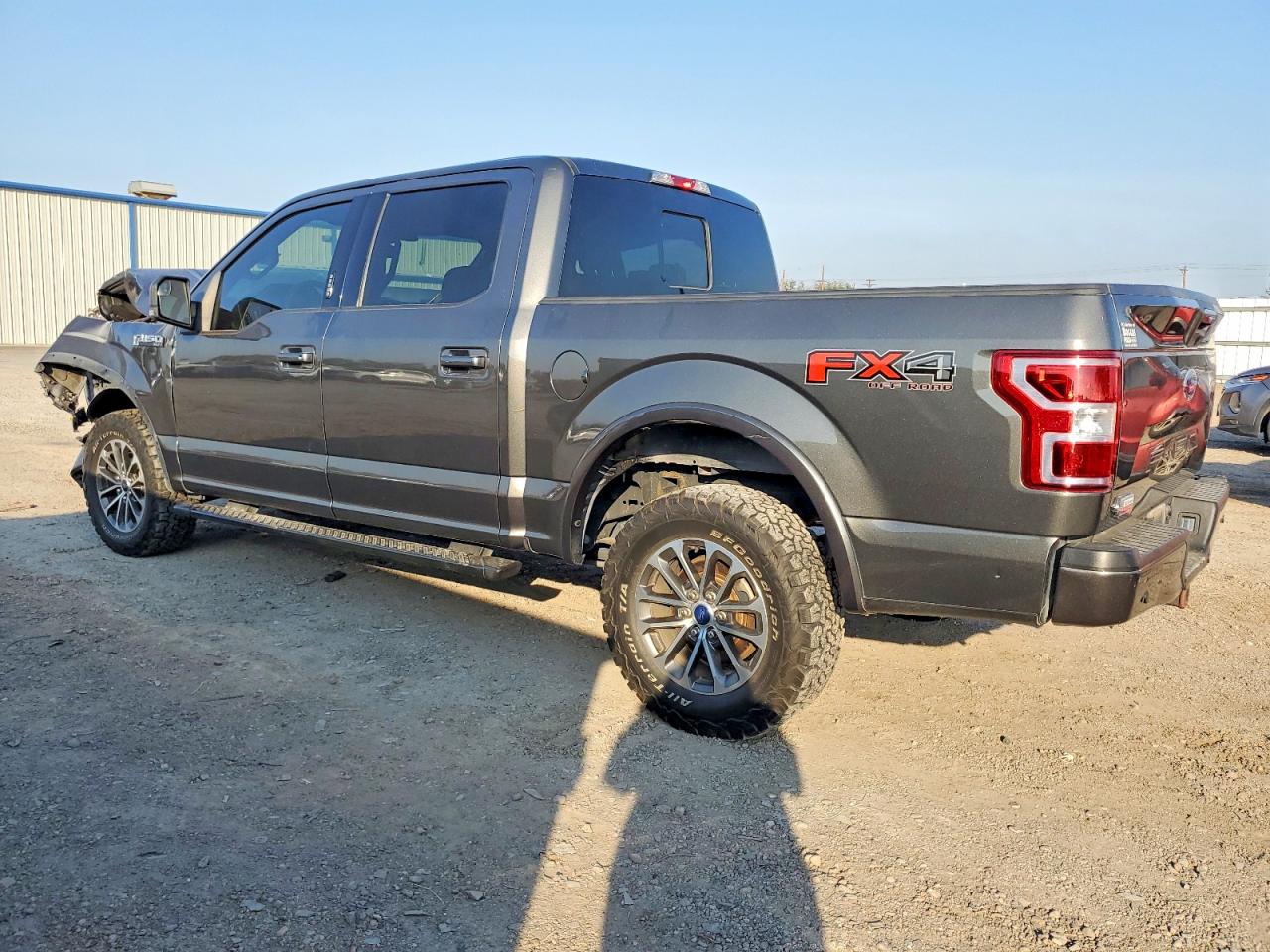 2018 FORD F150 SUPERCREW photo 2
