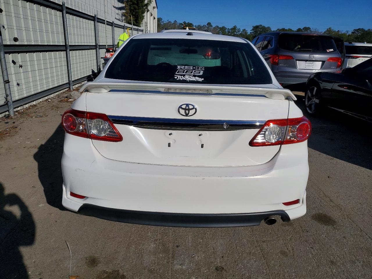 2012 TOYOTA COROLLA BASE photo 6
