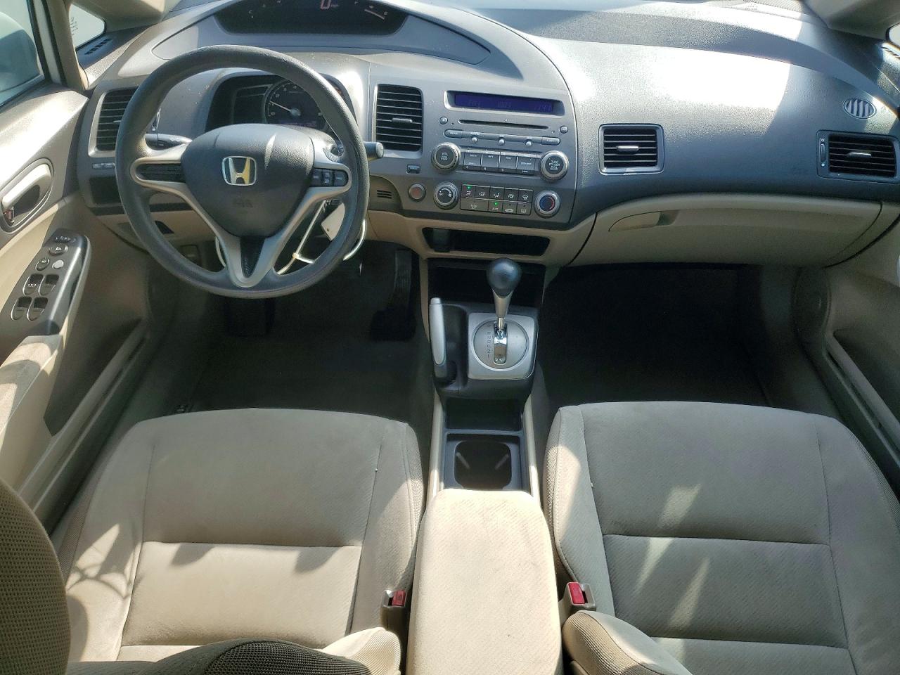 2010 HONDA CIVIC LX photo 8