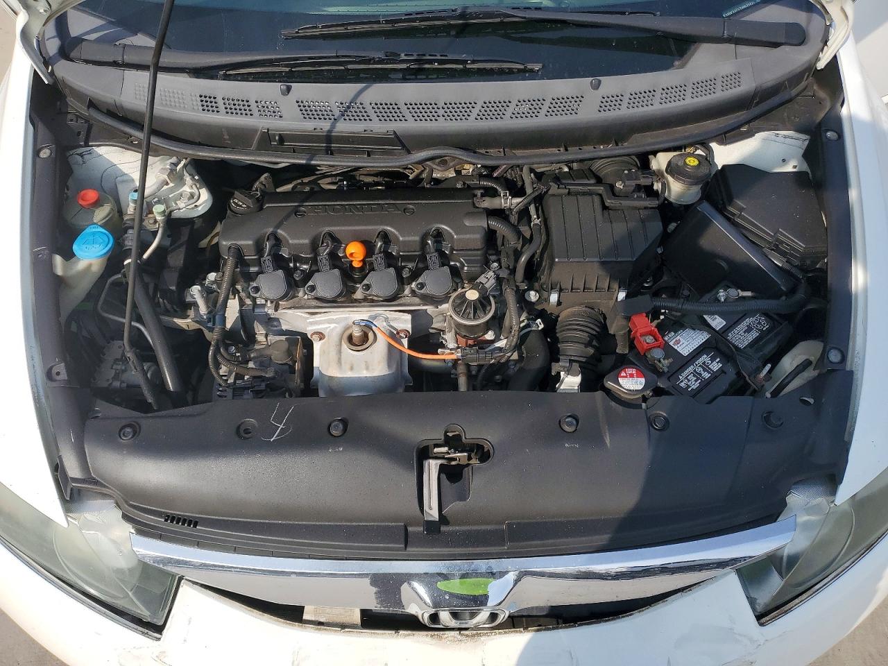 2010 HONDA CIVIC LX photo 11