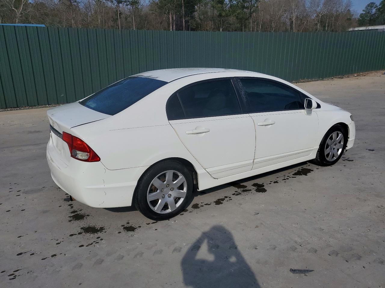 2010 HONDA CIVIC LX photo 3