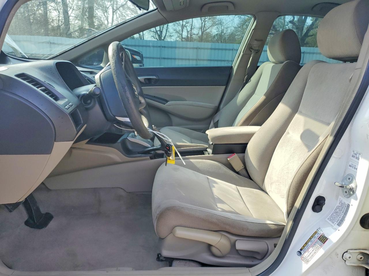 2010 HONDA CIVIC LX photo 7