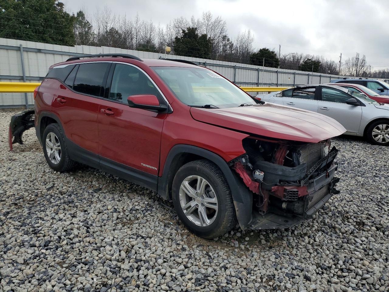 2020 GMC TERRAIN SLE photo 4