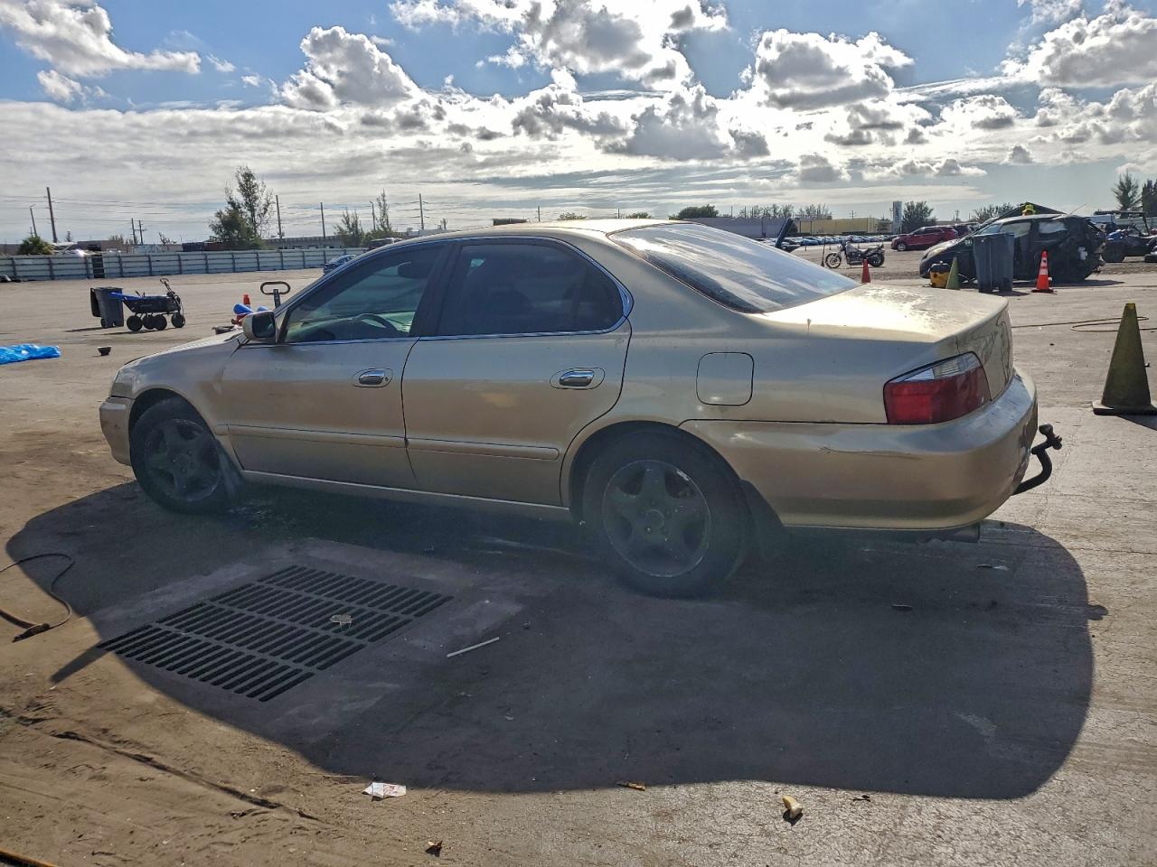 2002 ACURA 3.2TL photo 2