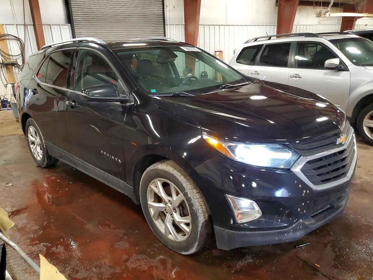 2018 CHEVROLET EQUINOX LT photo 4