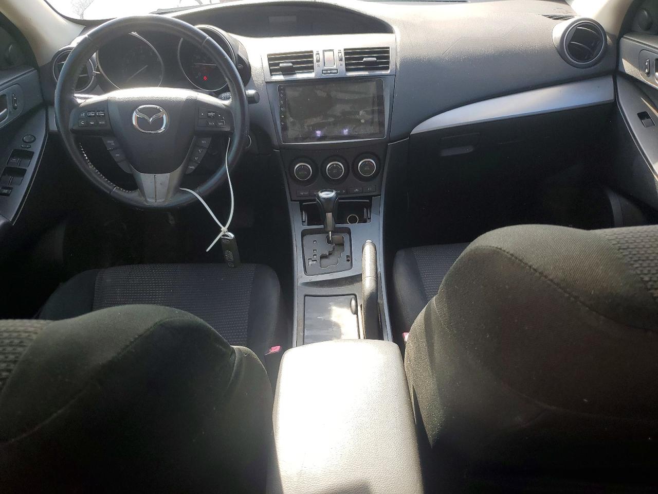 2013 MAZDA 3 I photo 8