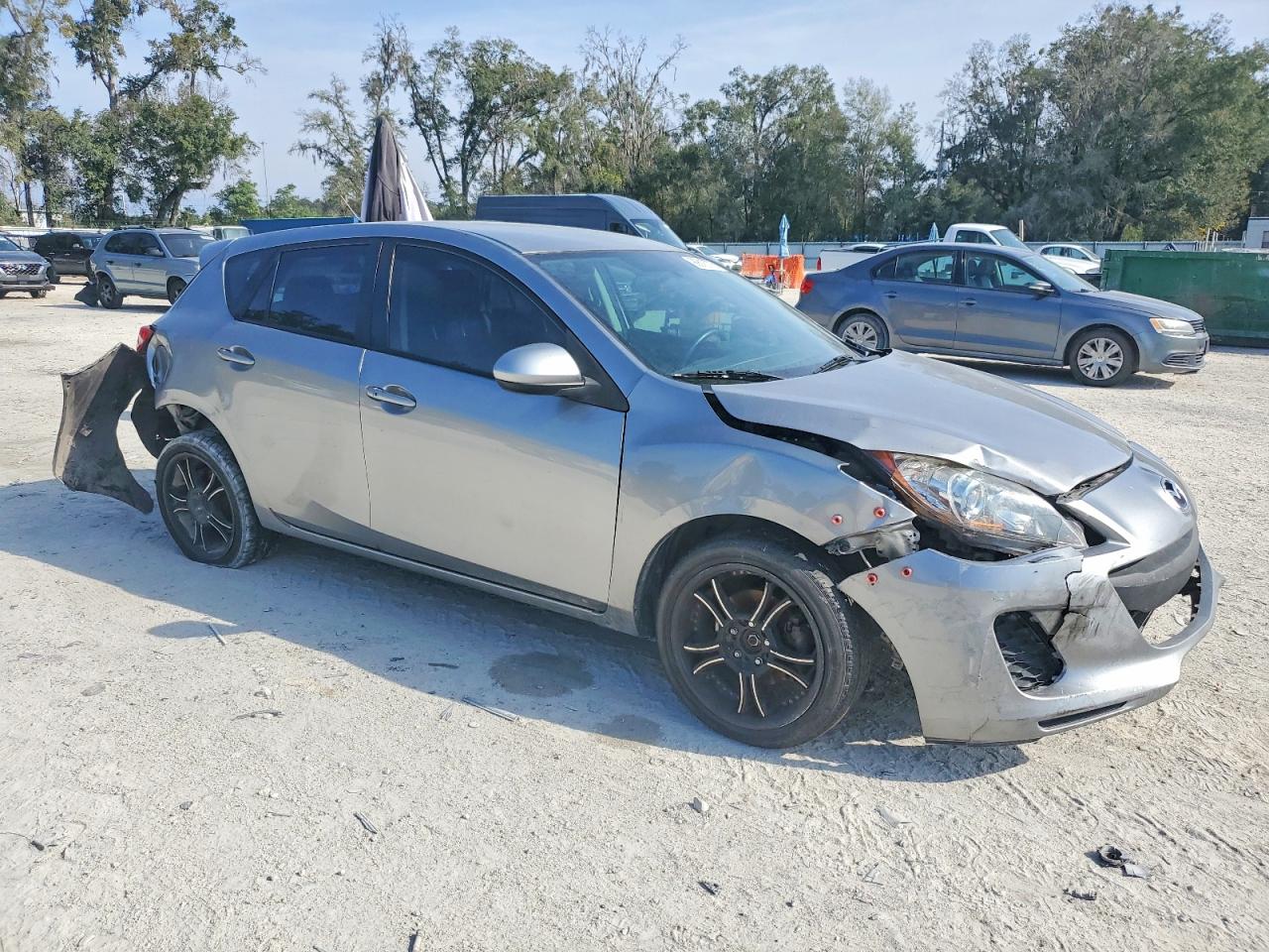 2013 MAZDA 3 I photo 4