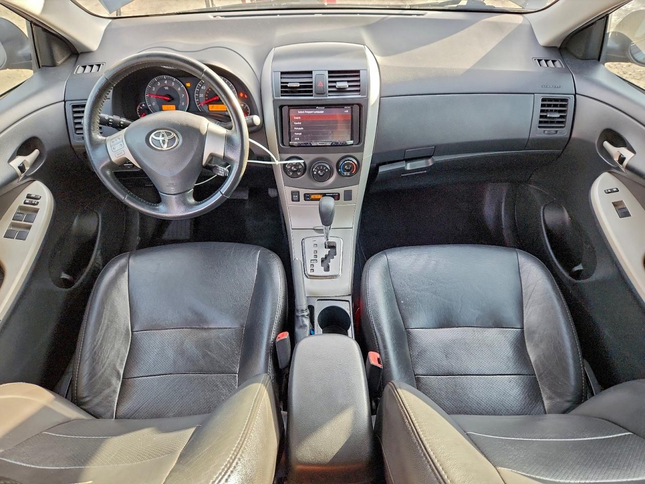 2010 TOYOTA COROLLA BASE photo 8