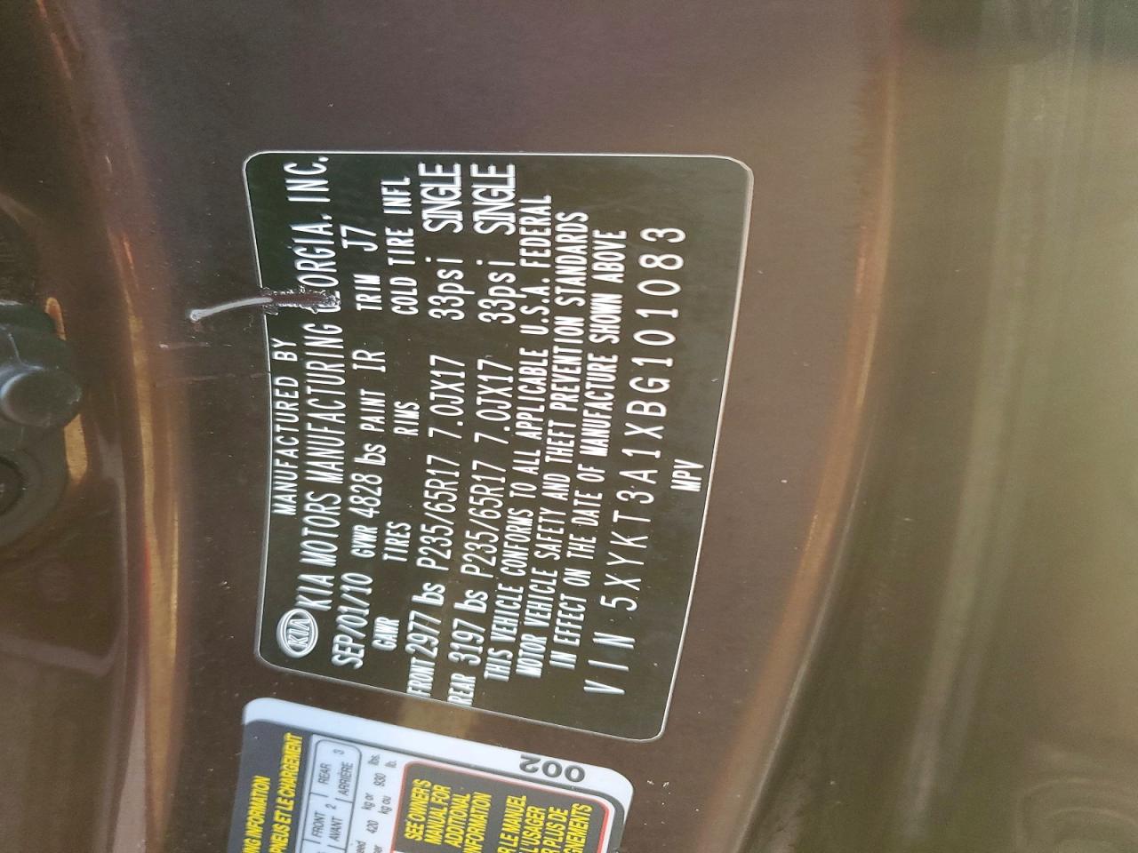 2011 KIA SORENTO photo 13