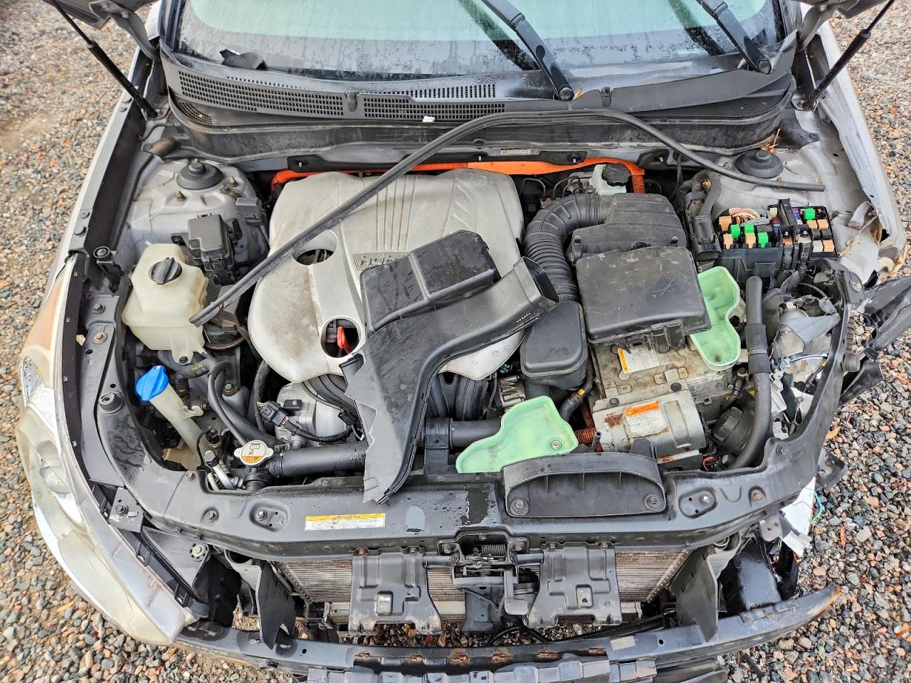 2011 HYUNDAI SONATA HYBRID photo 11