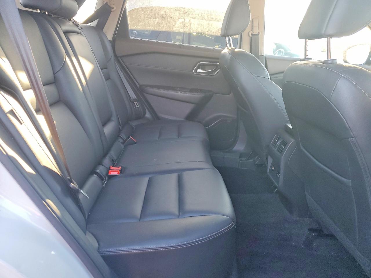 2021 NISSAN ROGUE SL photo 31