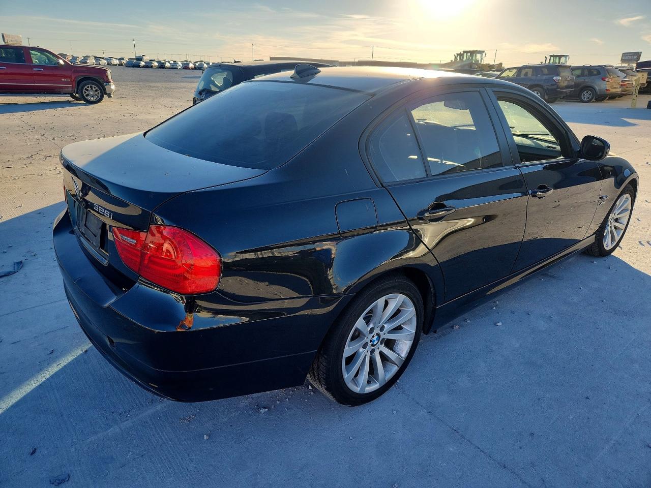 2011 BMW 328 XI photo 3