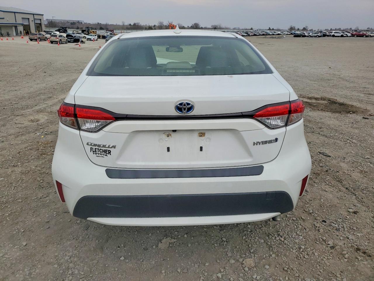 2020 TOYOTA COROLLA LE photo 16