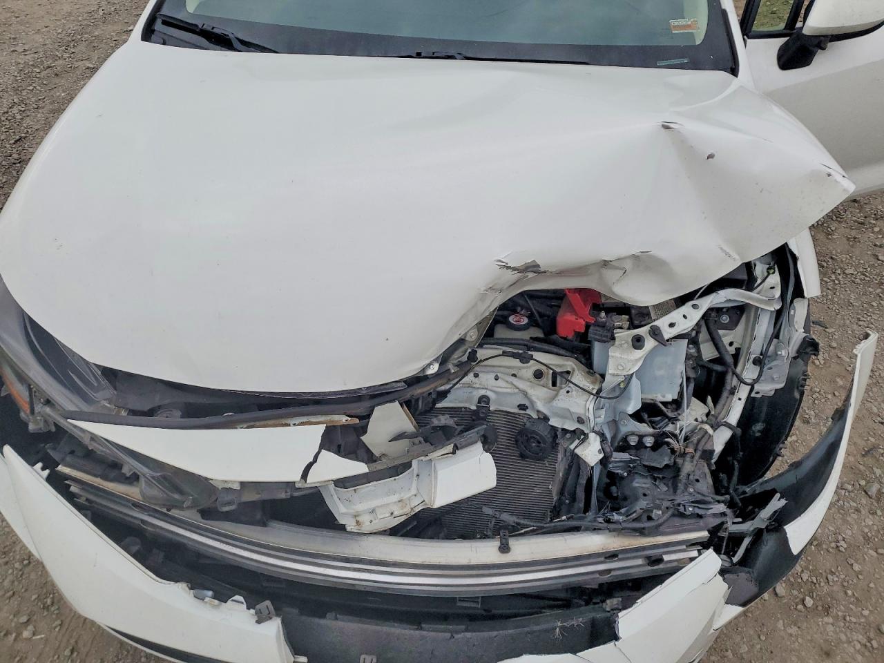 2020 TOYOTA COROLLA LE photo 31