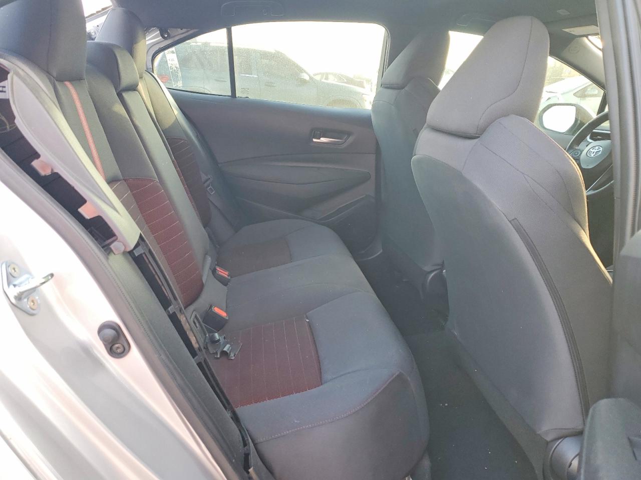 2025 TOYOTA COROLLA SE photo 19