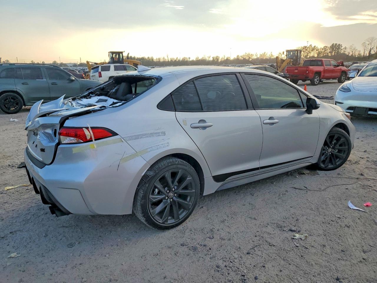 2025 TOYOTA COROLLA SE photo 5