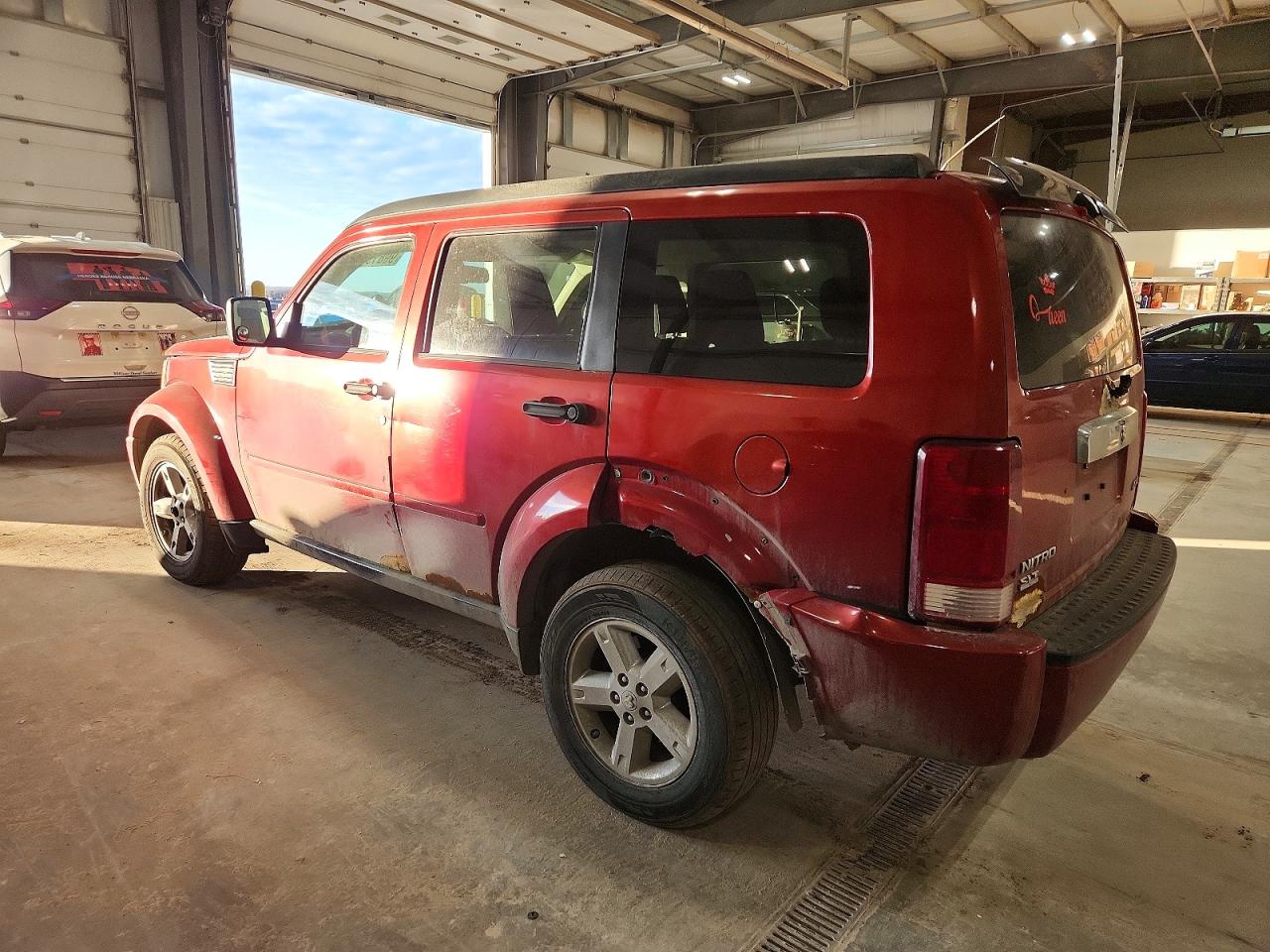 2007 DODGE NITRO SLT photo 2