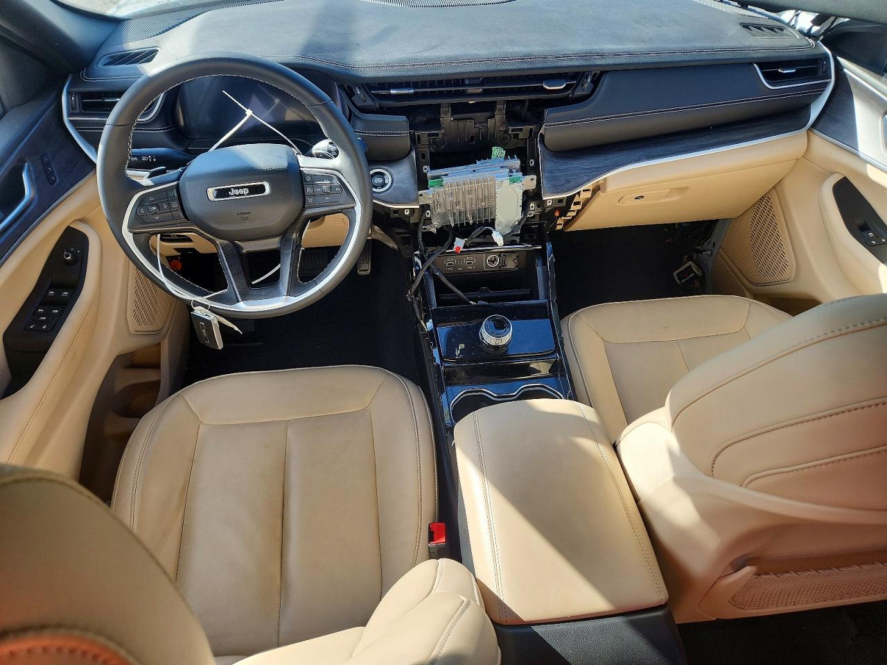 2023 JEEP GRAND CHEROKEE LIMITED photo 8