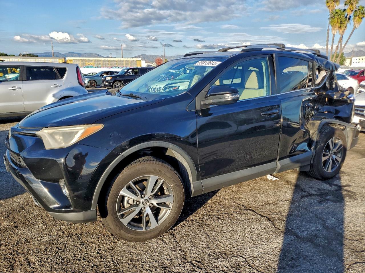 2017 TOYOTA RAV4