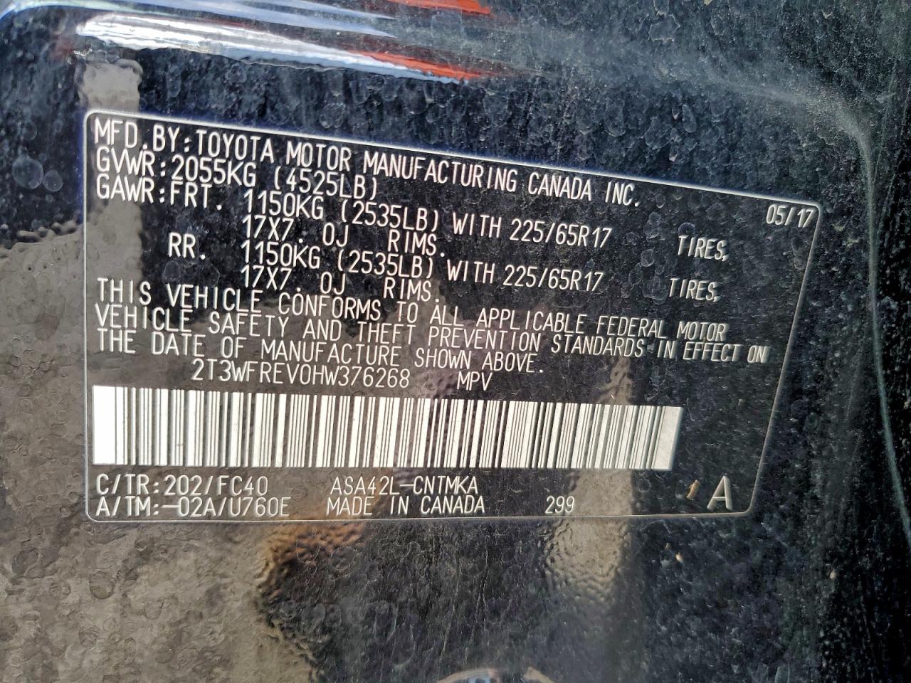2017 TOYOTA RAV4 XLE photo 13