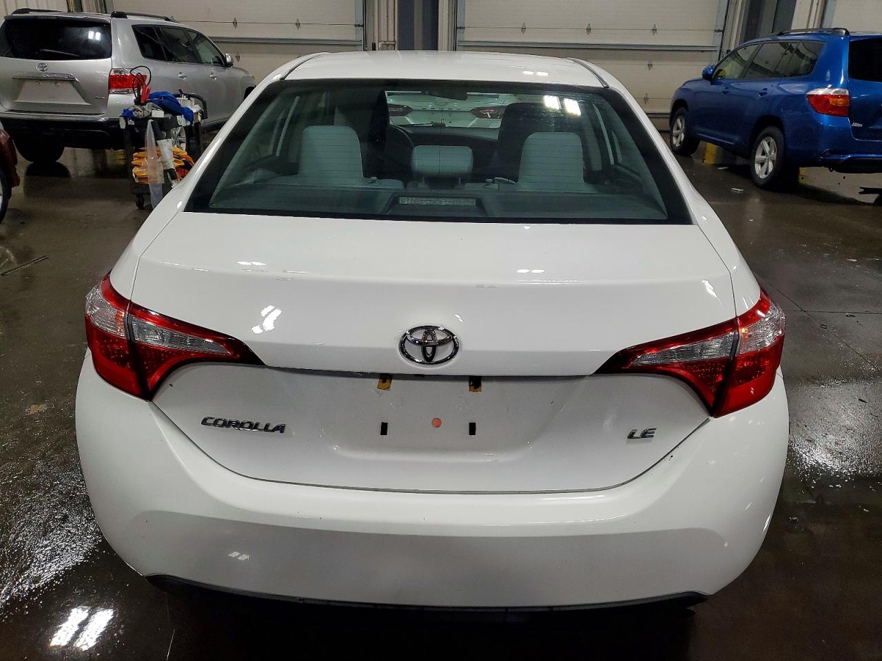 2016 TOYOTA COROLLA LE photo 16