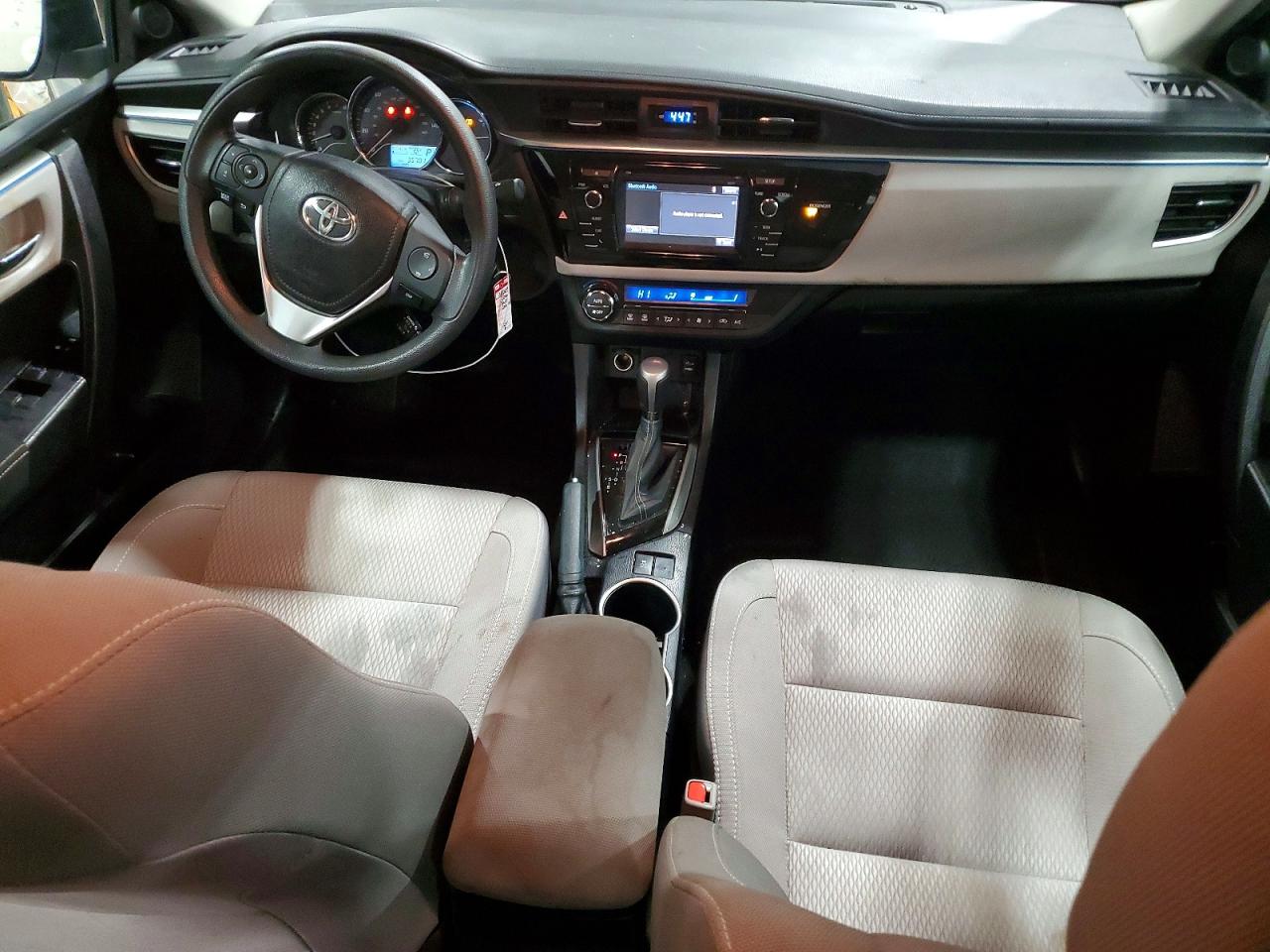 2016 TOYOTA COROLLA LE photo 22