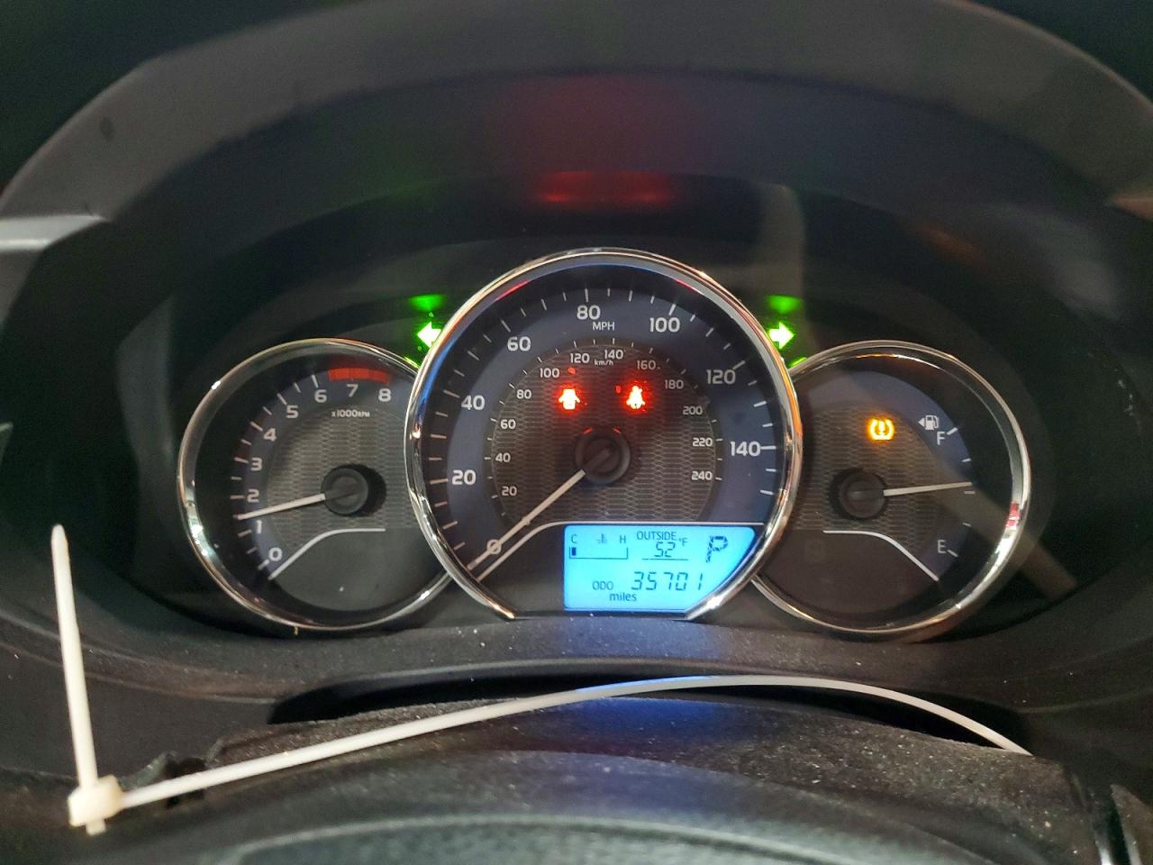 2016 TOYOTA COROLLA LE photo 25