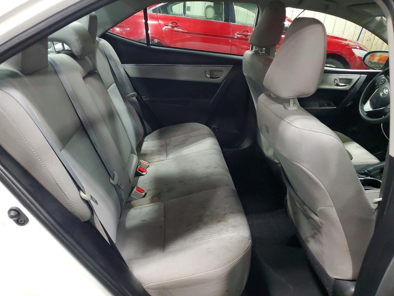 2016 TOYOTA COROLLA LE photo 28