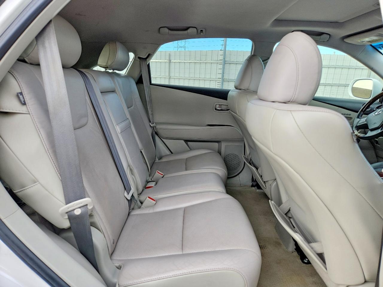 2011 LEXUS RX 350 photo 11