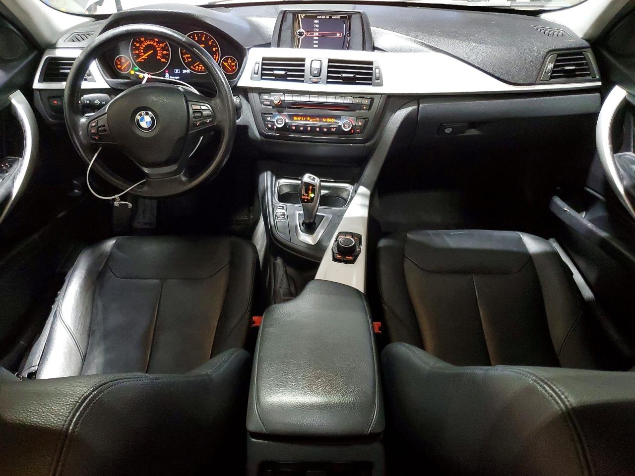 2013 BMW 328 XI photo 8