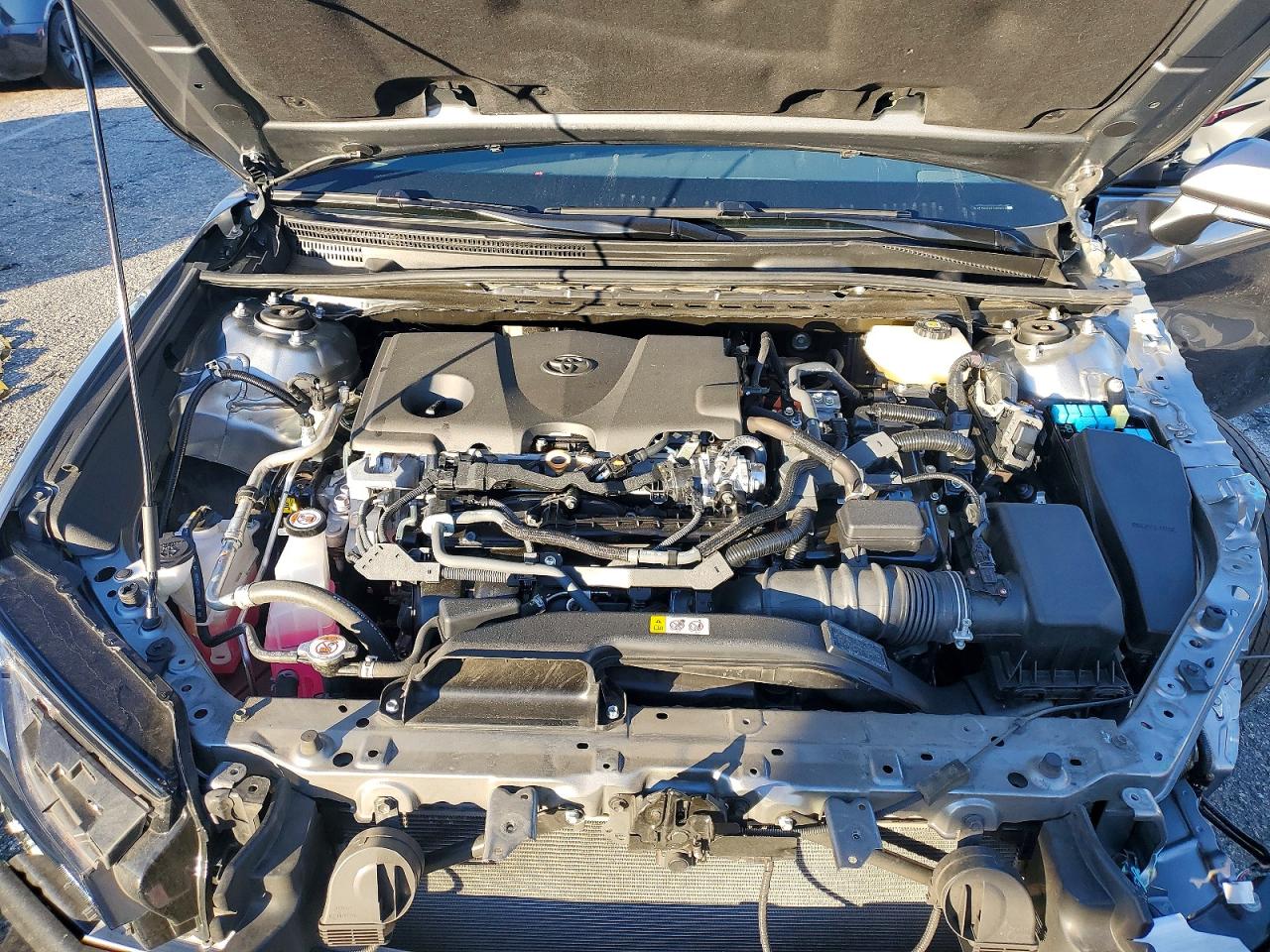2025 TOYOTA CAMRY XSE photo 11