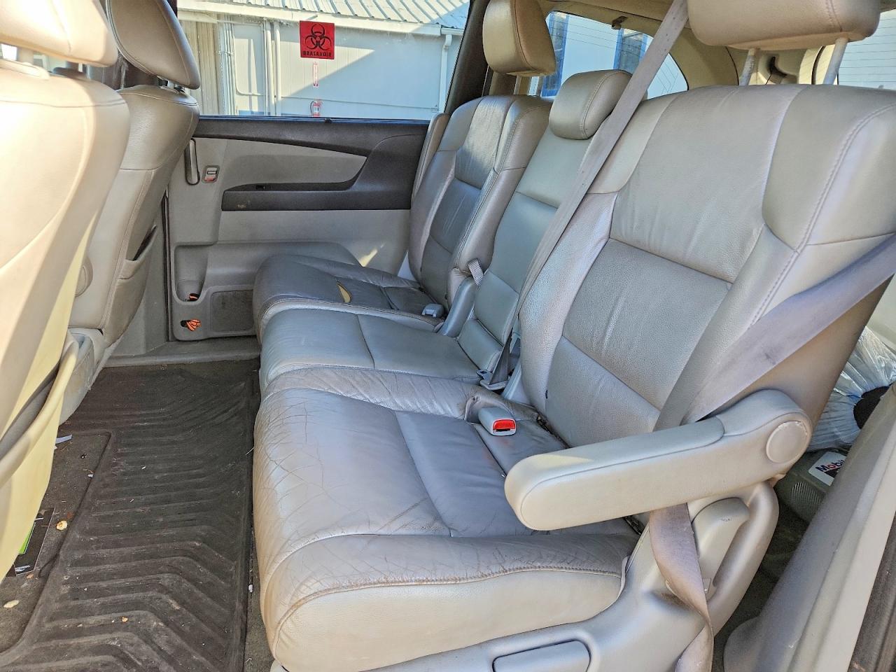 2012 HONDA ODYSSEY EXL photo 11