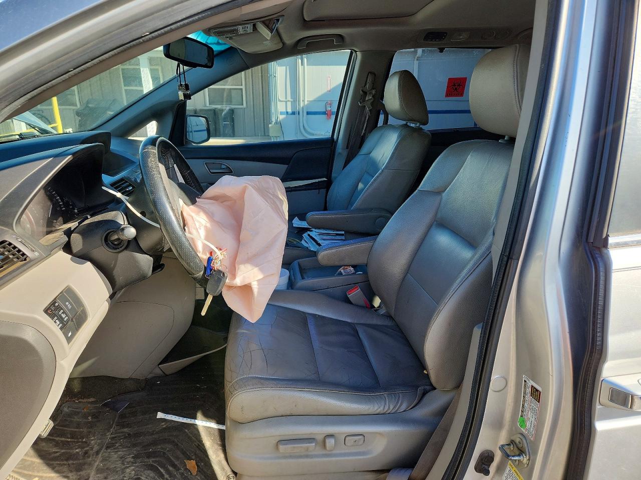 2012 HONDA ODYSSEY EXL photo 7