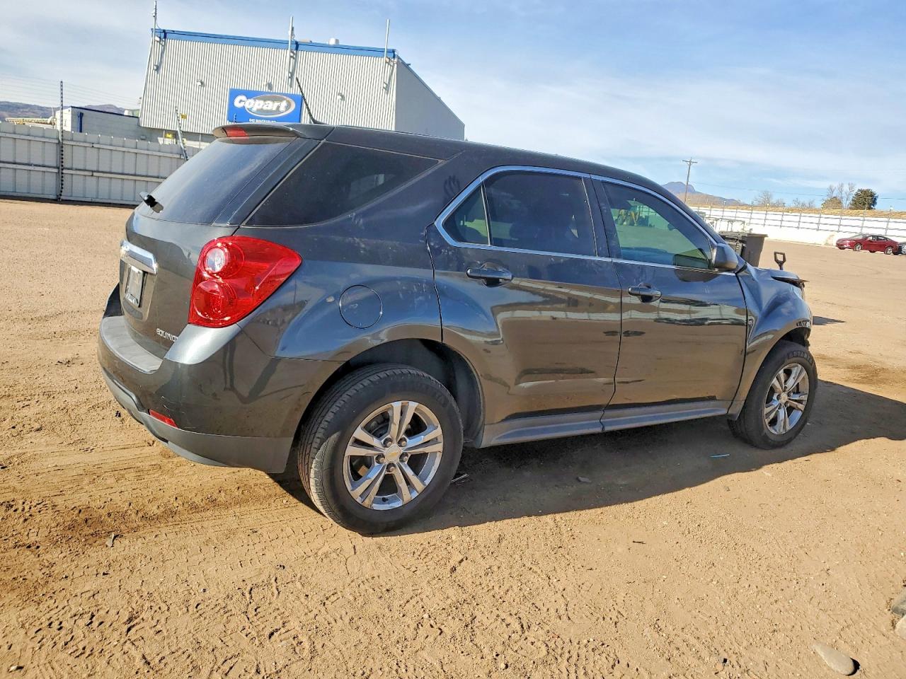 2014 CHEVROLET EQUINOX LS photo 5
